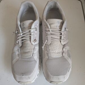 On Running Running Men’s Cloudnova Lightweight White Sneakers